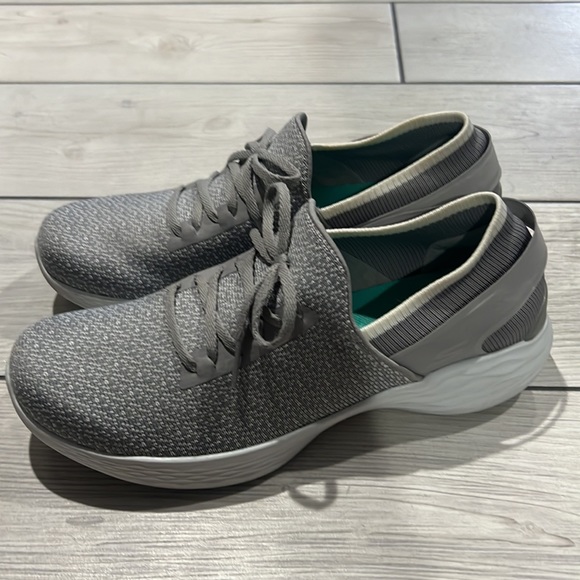 You by Skechers Walk Light Gray & White Slip-ons - Picture 3 of 11